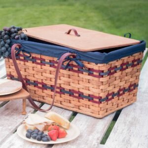 Alternative view of Large Picnic Basket | Old-Order Amish Woven Picnic Hamper Basket